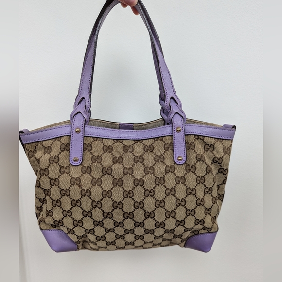 Gucci monogram hand bag with purple trim and pouch - Picture 4 of 17